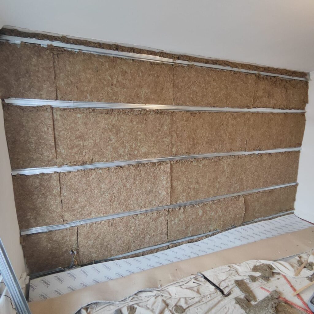 how does soundproofing a wall work?